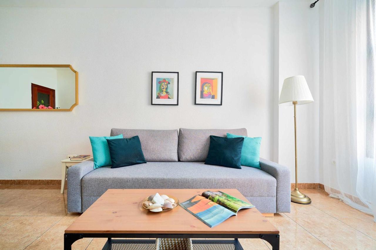 Under The Olive Trees In Historic Center Of Malaga Apartment Exterior photo