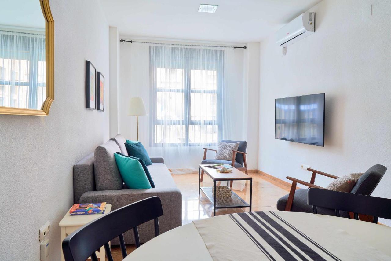 Under The Olive Trees In Historic Center Of Malaga Apartment Exterior photo
