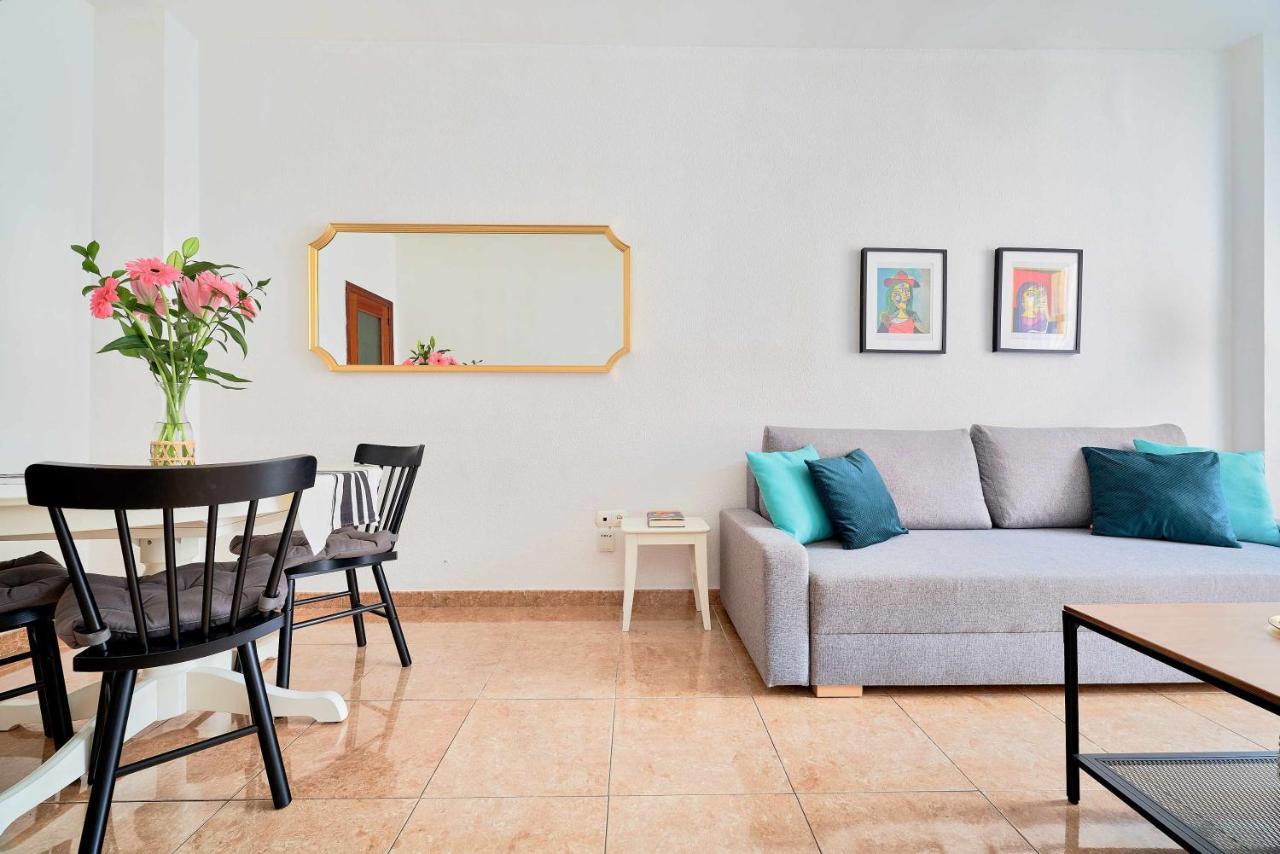 Under The Olive Trees In Historic Center Of Malaga Apartment Exterior photo