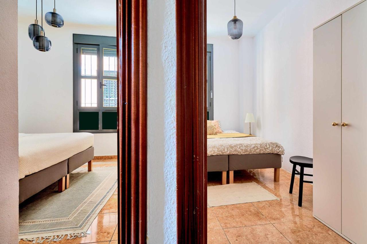 Under The Olive Trees In Historic Center Of Malaga Apartment Exterior photo